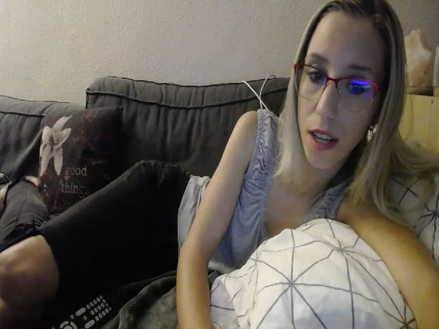 Live sex webcam photo for Blondyfordad #273543222