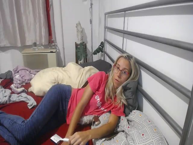 Live sex webcam photo for Blondyfordad #274607031