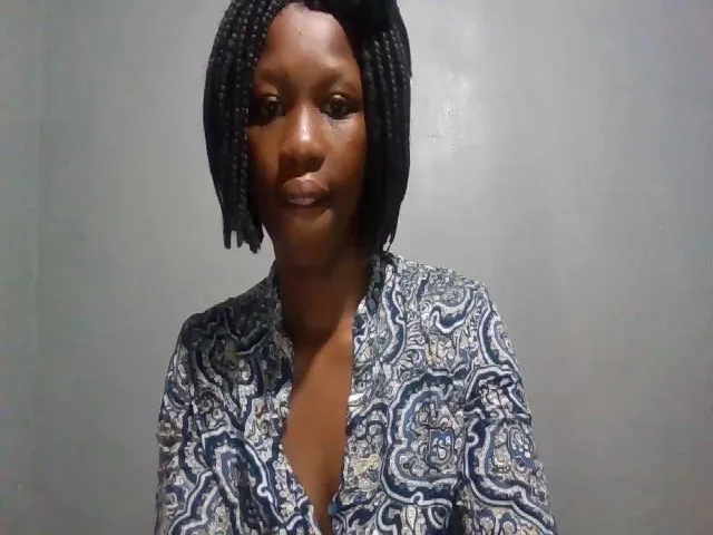 Live sex webcam photo for Blqdiamond #274028367