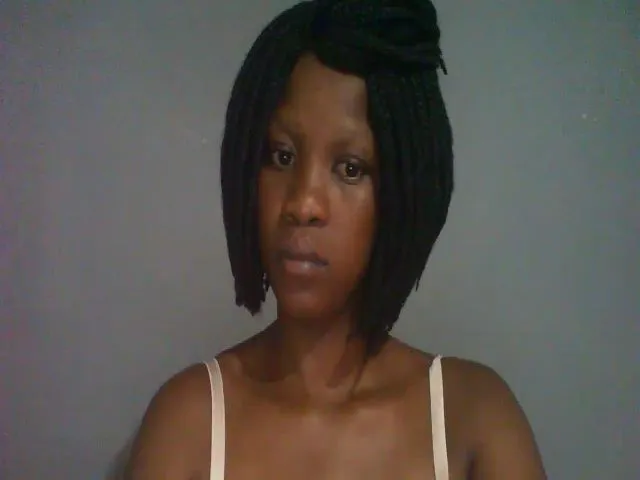 Live sex webcam photo for Blqdiamond #274080971