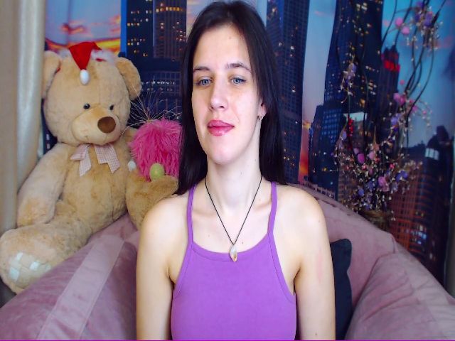 Live sex webcam photo for BlueAbelle #271951216