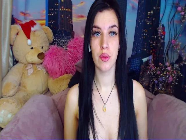 Live sex webcam photo for BlueAbelle #272504320