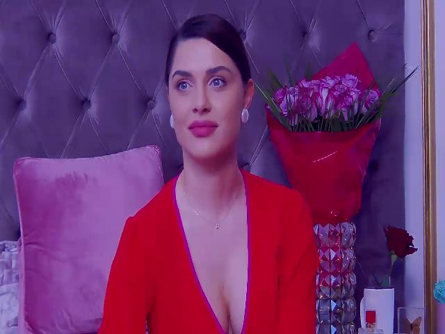 Live sex webcam photo for BlueEyesLexi #273210755