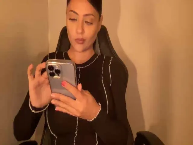 Live sex webcam photo for BlueHeartAlex #273476610