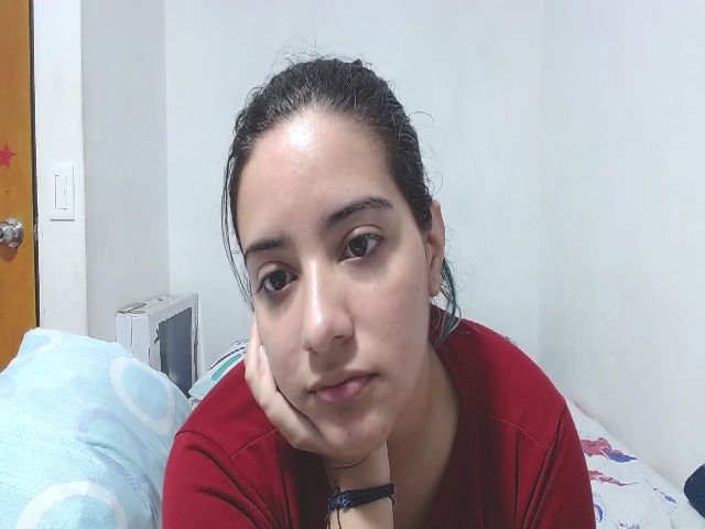 Live sex webcam photo for Blue__moon__ #272496205