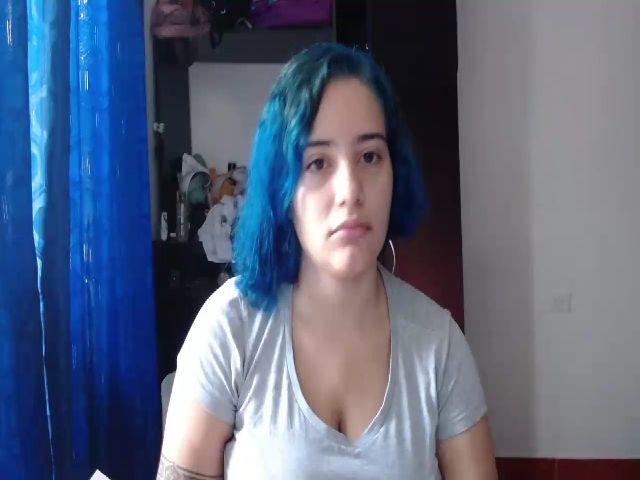 Live sex webcam photo for Blue__moon__ #272759270