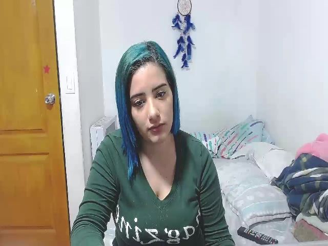 Live sex webcam photo for Blue__moon__ #273157574