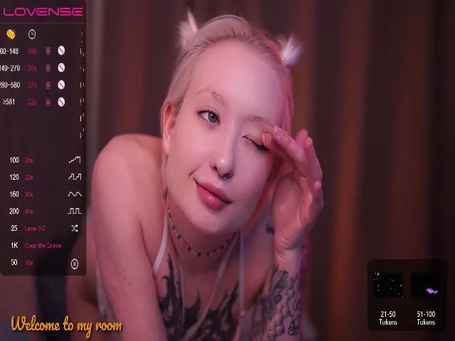 Live sex webcam photo for Bluedevald #272362154