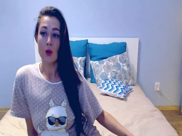 Live sex webcam photo for BlueeyedFox #271893775