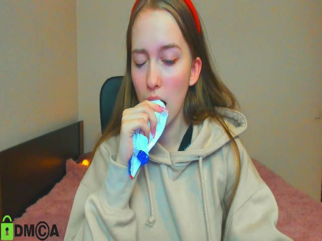 Live sex webcam photo for BmwMod5 #271826946