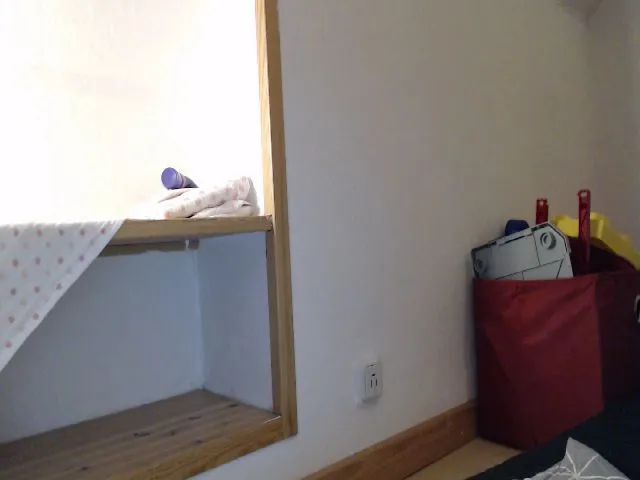 Live sex webcam photo for BodyNSol #272520623