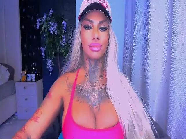 Live sex webcam photo for BondGirl007 #274141164