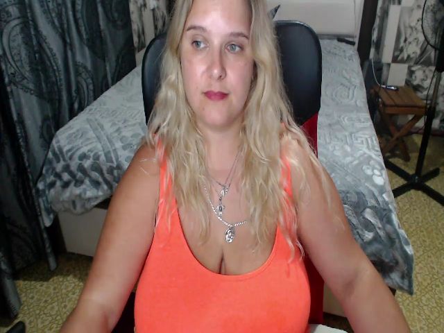 Live sex webcam photo for Boobylana #274201843