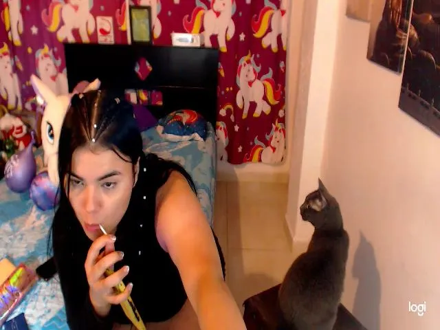 Live sex webcam photo for Bootygreatx #272278711