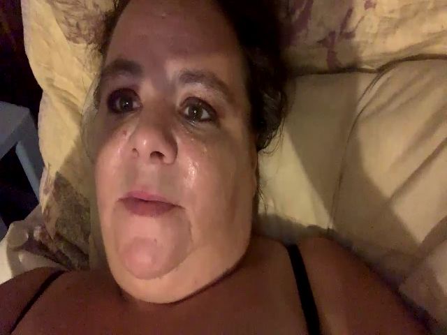 Live sex webcam photo for Boredsubwife #274027329