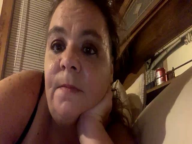 Live sex webcam photo for Boredsubwife #274027446