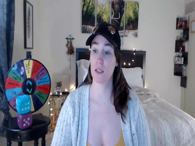 Live sex webcam photo for BostonBeckyy #272072127