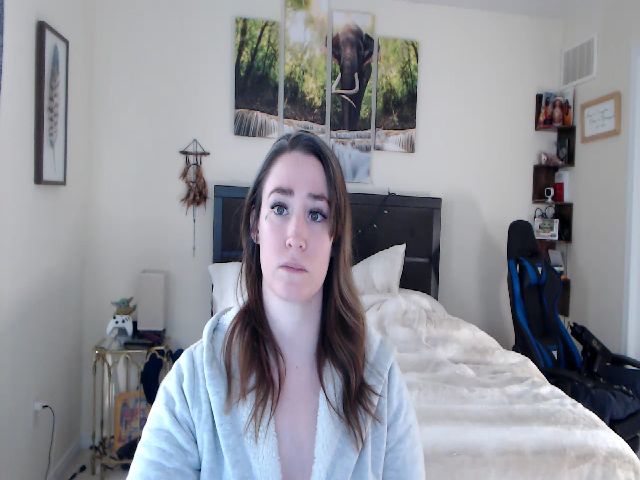 Live sex webcam photo for BostonBeckyy #272231332