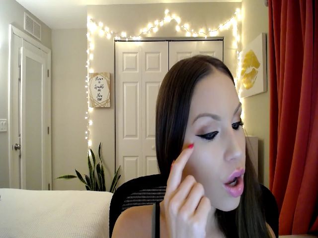 Live sex webcam photo for BowToPrincess #271705754