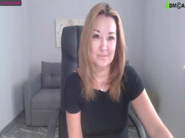 Live sex webcam photo for BrandaOgden #274095020