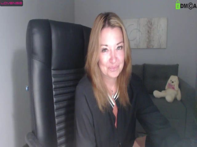 Live sex webcam photo for BrandaOgden #274097788