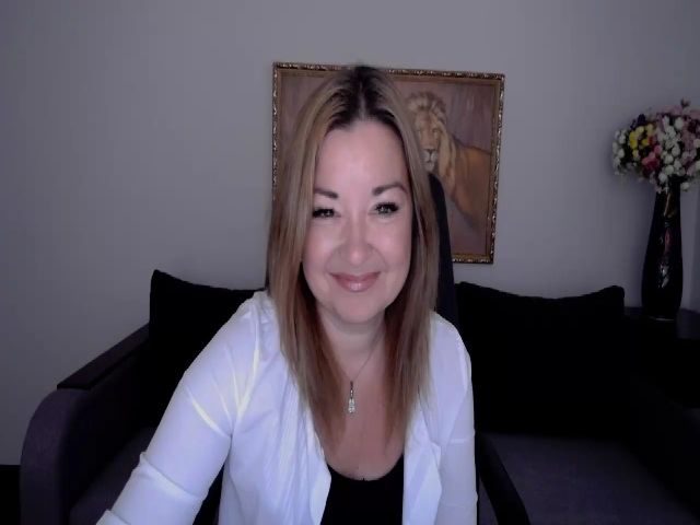 Live sex webcam photo for BrandaOgden #274219672