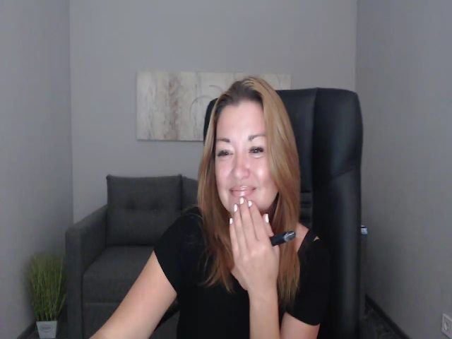 Live sex webcam photo for BrandaOgden #274274335