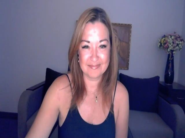 Live sex webcam photo for BrandaOgden #274280036