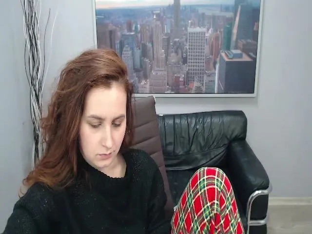 Live sex webcam photo for BrandiSin #272566312