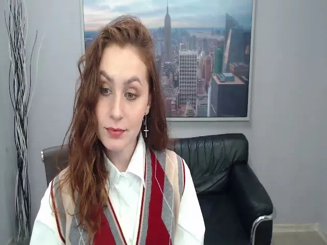 Live sex webcam photo for BrandiSin #272928501