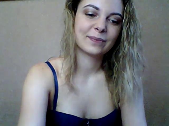 Live sex webcam photo for BreeAngel #272053290