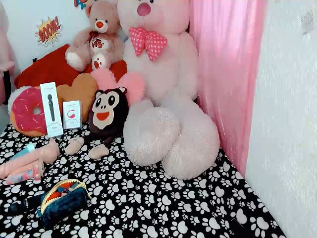 Live sex webcam photo for Brenda_jones5 #272611908
