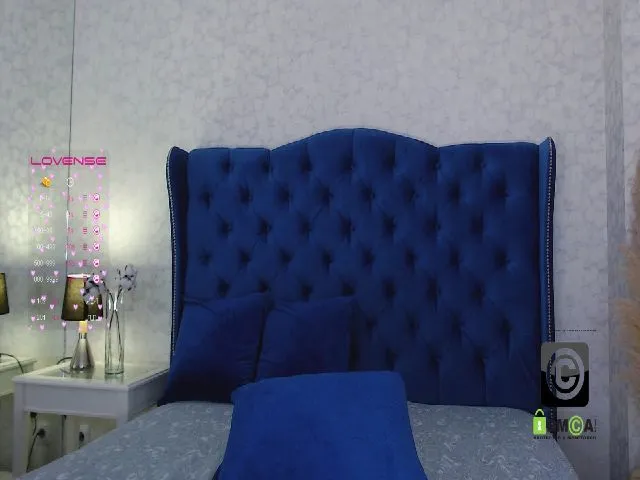 Live sex webcam photo for Brendaaa_XXX #273208192