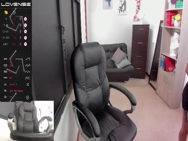 Live sex webcam photo for Bridget_love #273753967