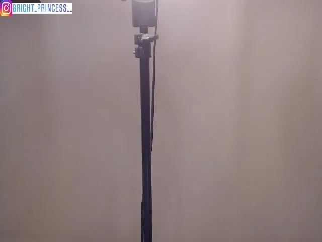 Live sex webcam photo for Brighprincess #272145419