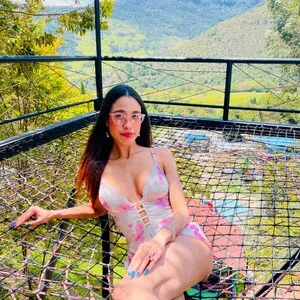 Live sex webcam photo for Brinne