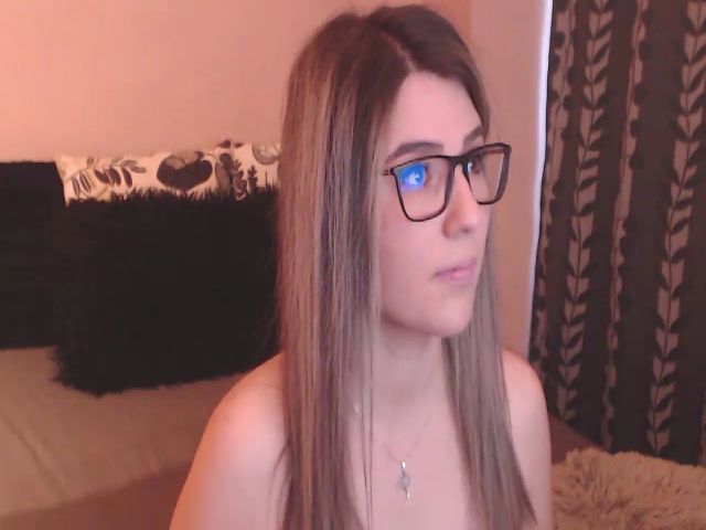 Live sex webcam photo for BrittneyEmm #272476372