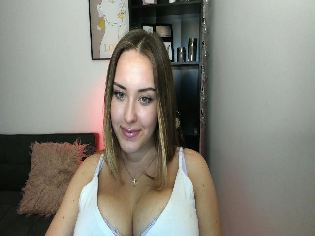 Live sex webcam photo for Brooklyn_Ch #274318378