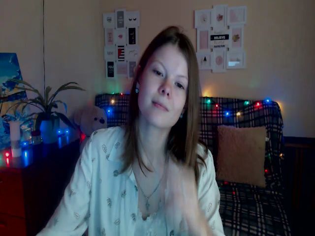 Live sex webcam photo for BrowneyedCute #274505207