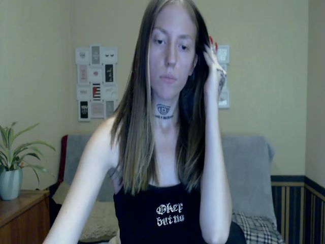 Live sex webcam photo for BunnyFunny_ #273977358