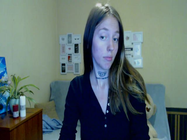 Live sex webcam photo for BunnyFunny_ #274103200