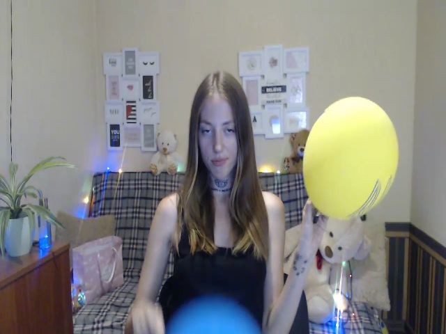 Live sex webcam photo for BunnyFunny_ #274385502