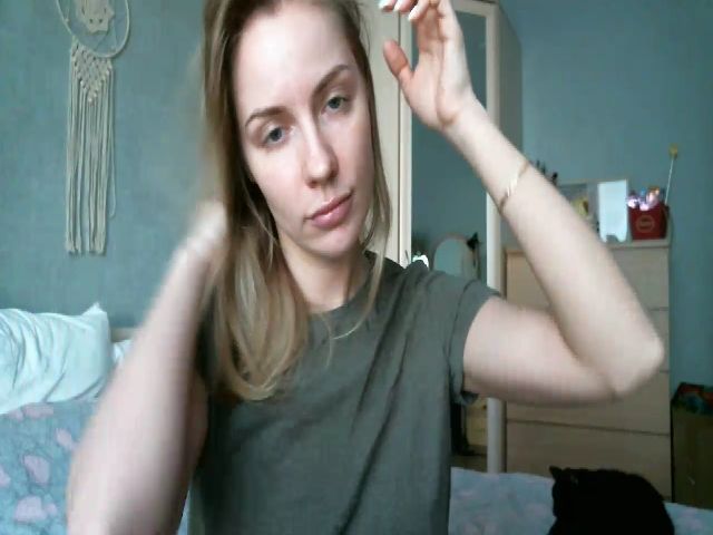 Live sex webcam photo for BustyAleks #271992000