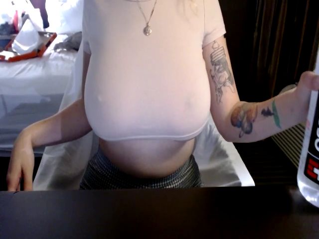 Live sex webcam photo for BustyRedHeadx #271706289