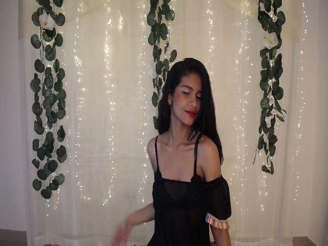 Live sex webcam photo for CHRISTA_EINS #271742590