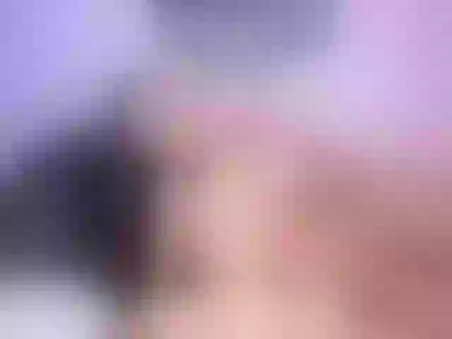 Live sex webcam photo for C_a_t_a_ #272377540