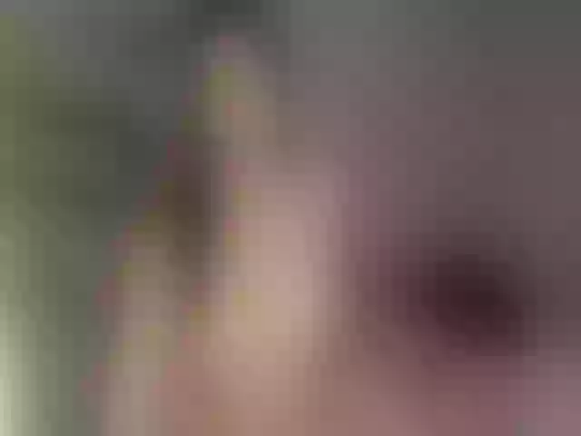 Live sex webcam photo for C_a_t_a_ #273057099