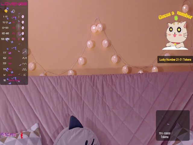 Live sex webcam photo for CaNaDaDi #272905342