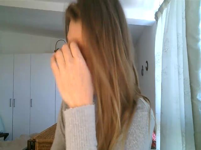 Live sex webcam photo for CallMeMaria #272329899