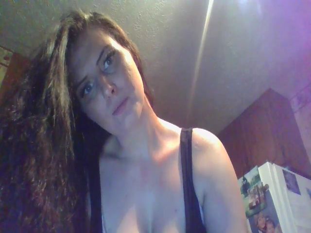 Live sex webcam photo for CallMeStormy #273910862